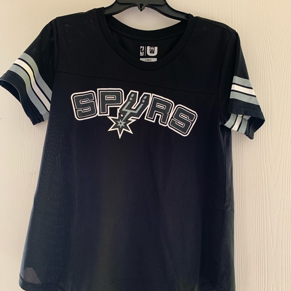Women spurs shirt large